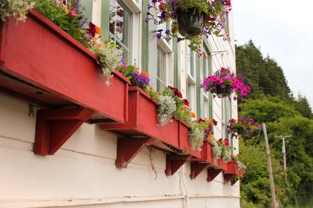 The Historic Requa Inn Klamath Zewnętrze zdjęcie